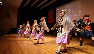 Gençlerden 29 Ekim Cumhuriyet Bayramına özel unutulmaz performans