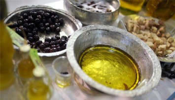 Tariş, zeytinyağına 81 TL fiyat belirledi