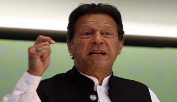 Pakistan eski Başbakanı İmran Khan'a suikast girişimi