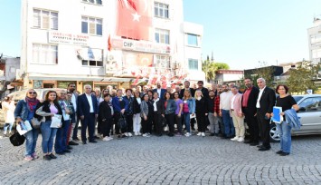 CHP İzmir'de kardeş ilçeye ziyaret