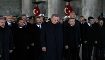 Devlet erkanı Ata'nın huzurunda