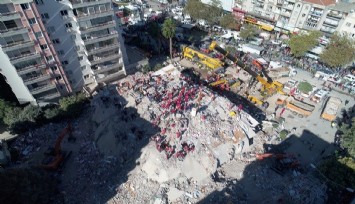 İzmir’de 36 kişiye mezar olan Rıza Bey Apartmanı'nın inşaatında çalışan işçiler tespit edilecek  