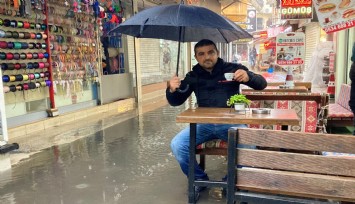 Su baskınının ortasında 'kahve keyfi'