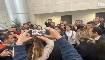 İşten çıkarılan taşeron işçiler Turizm ve Ticaret Fuarı’nda eylem yaptı