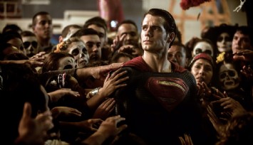 Henry Cavill'dan Süpermen açıklaması: Pelerin takma sıram geçti