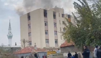 İzmir'de eski yurt binasında korkutan yangın