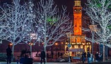 İzmir’de yılbaşı şenliği yarın başlıyor