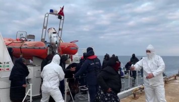 İzmir açıklarında 66 düzensiz göçmen kurtarıldı