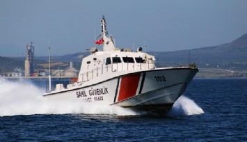 Yunanistan tarafından denize atılan 3 göçmenden 2’si kurtarıldı