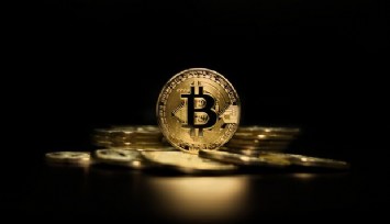 Bitcoin kritik direnç seviyesinde