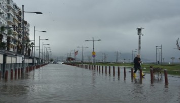 Ege’de sağanaklar devam ediyor