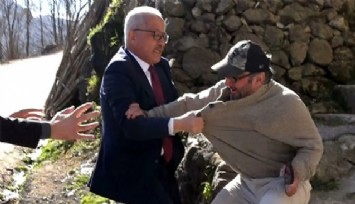 AKP’li Başkan yurttaşa saldırdı