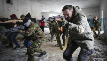 Kiev ve Harkiv güne patlama sesleri ile uyandı! Zelenski'den 'önümüzdeki 24 saat kritik' açıklaması