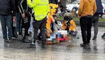 İzmir’de yolun karşısına geçerken otomobilin çarptığı kadın hayatını kaybetti  