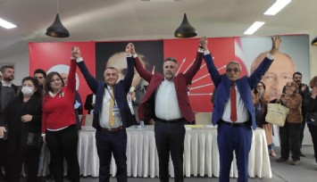 CHP Bayraklı’nın yeni başkanı belli oldu