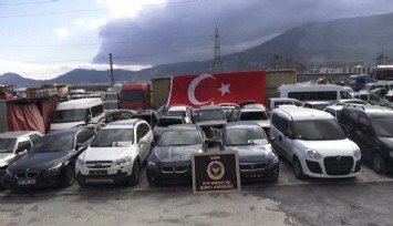 İzmir’de oto hırsızlık şebekesine eş zamanlı operasyon