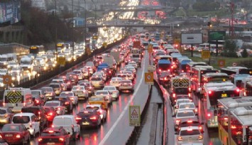Trafikte araç sayısı 25,4 milyona yaklaştı