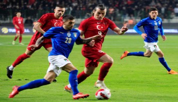 Milli Takım, İtalya'ya mağlup: 2-3