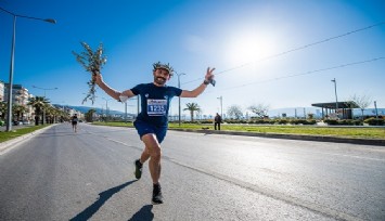Türkiye’nin ilk “atıksız maratonu” İzmir’de koşulacak