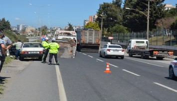 İzmir’de feci kaza: Karşıdan karşıya geçmek isteyen anne ve kızı ağır yaralandı