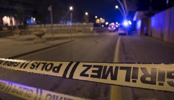Tartıştığı oğlunu satırla öldürdü