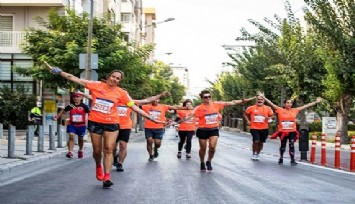 İzmir’de hem maraton, hem festival