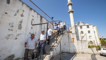 İzmir Büyükşehir Belediyesinden Eyüp Ensari Camii’ne acil destek