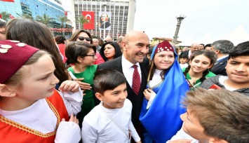 Başkan Soyer'den 23 Nisan mesajı: İhtiyacımız olan tek şey yeniden Cumhuriyet ruhuyla kenetlenmek