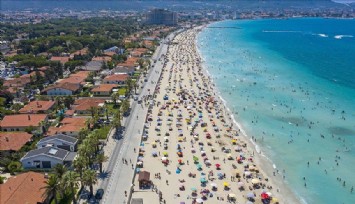 Çeşme otellerinde bayram hareketliliği