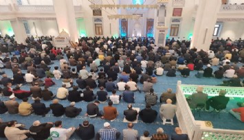 İzmir’de Bayram Namazı heyecanı