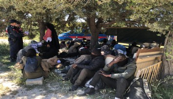 Çeşme'de 35 düzensiz göçmen yakalandı