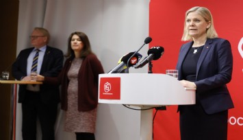İsveç’te iktidar partisinden NATO üyeliğine yeşil ışık
