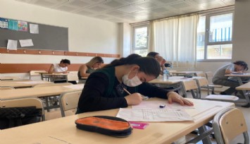 Bayraklı'da öğrencilere sınav provası