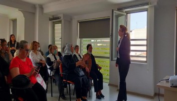 Çiğlili kadınlara 'sağlıklı yaş alma' semineri