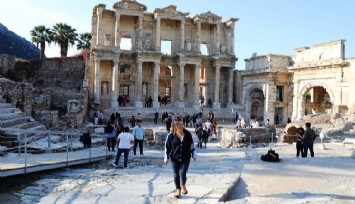 Başkan Sengel: Efes Antik Kenti Kanal Projesi’nin hayata geçmesi mümkün değil   
