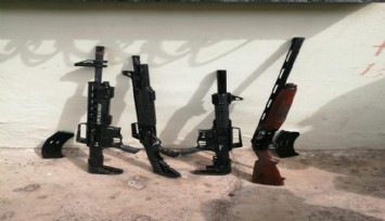 İhbar üzerine polis harekete geçti! Konak'ta bir evin bahçesinde av tüfekleri ele geçirildi