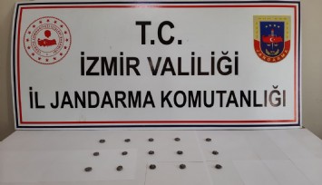 İzmir’de tarihi eser operasyonu: 210 adet sikke ele geçirildi