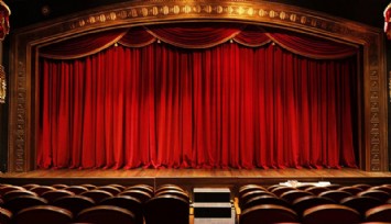 İzmir Şehir Tiyatroları’na 8 ödül birden