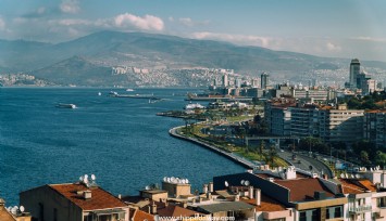 Soyer duyurdu: Fitch Ratings, İzmir'in kredi notunu açıkladı