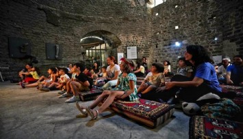 Bergama Tiyatro Festivaline muhteşem açılış