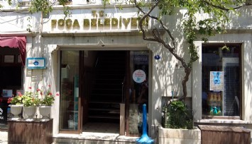 Foça Belediyesinde istifa rüzgarı Başkan Fatih Gürbüz'e yakın isimler görevlerini bıraktı   