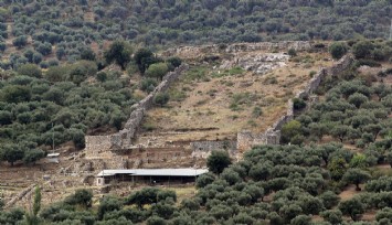 Beş bin yıllık Metropolis Antik Kenti’ne taş ocağı 