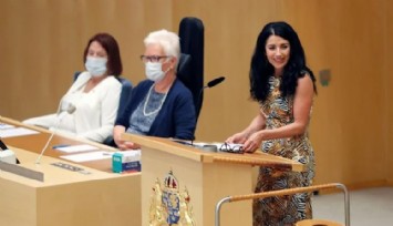 İsveçli siyasetçi Emine Kakabaveh’den şaşırtan açıklama