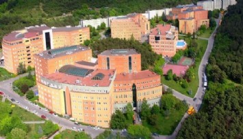 Rektörden skandal 'kılık kıyafet' yazısı: Çok kısa ve yırtmaçlı etek giyilmesin