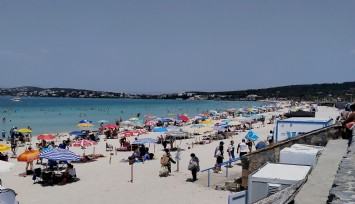 Ünlü tatil merkezi Çeşme'de oteller yüzde 70-75 oranında doldu