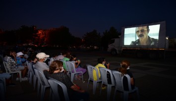 Çiğli'de çocuklar sinema akşamlarında buluşuyor