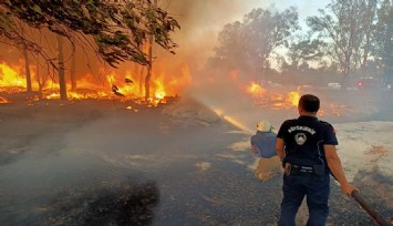 İzmir’in ormanlarının söndürülmesinde zabıta takviyesi