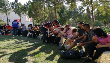 İzmir'de 278 düzensiz göçmen ve 4 organizatör yakalandı
