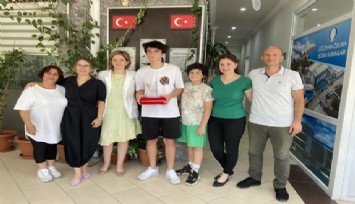Hem Liselere Giriş Sınavı'nda hem de su topunda şampiyon oldu