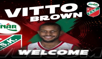 Vittorio Brown, Pınar Karşıyaka'da